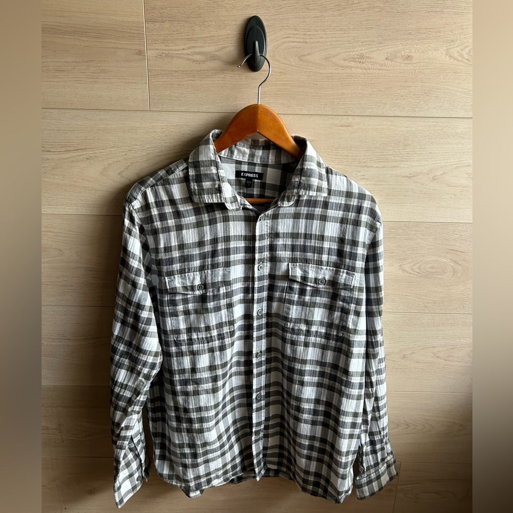 Express Men’s Longsleeve Flannel Button Down Shirt size Large